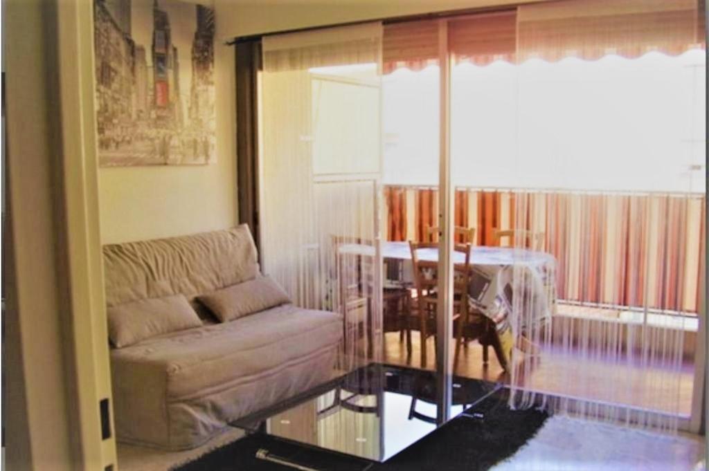Grand Studio Proche Plages Et Promenade Des Anglais Appartement *